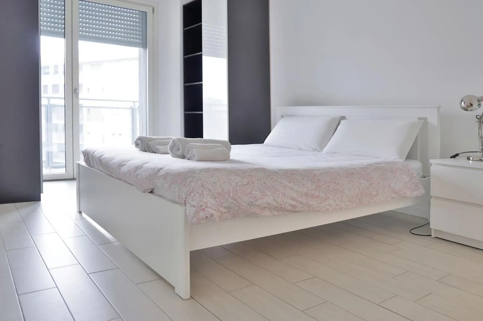 Luxury 3 Bedroom Apartment 100 Mq Next To Rho Fiera And San Siro Milan Italy