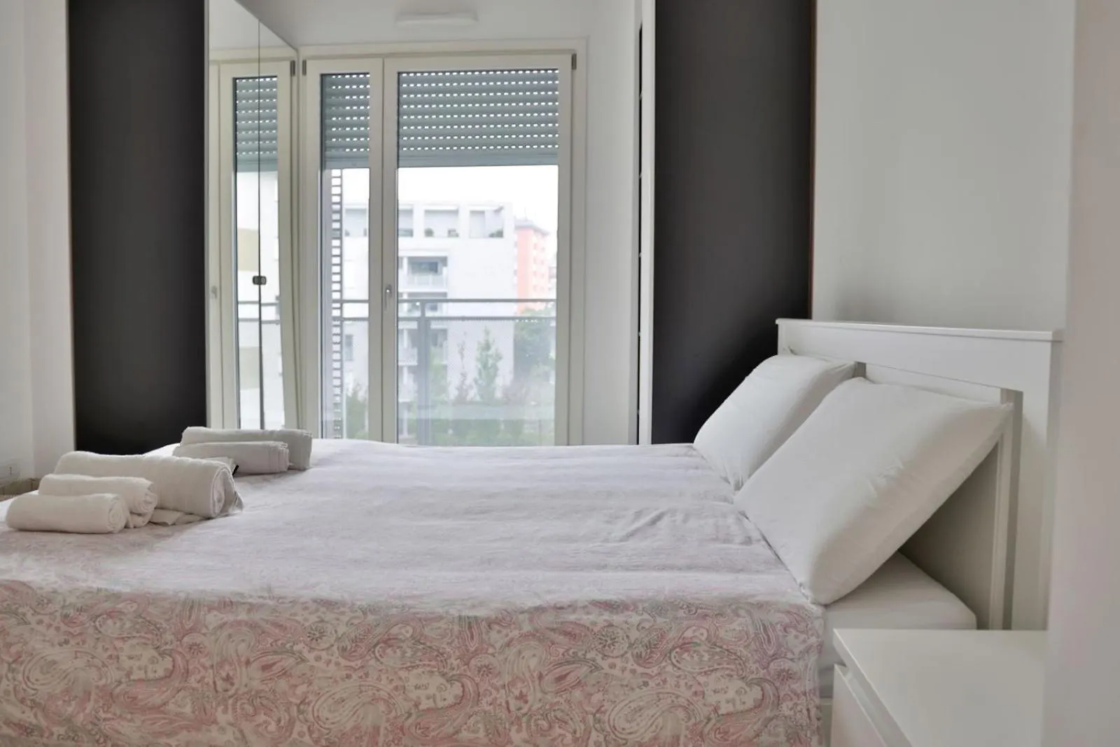 Luxury 3 Bedroom Apartment 100 Mq Next To Rho Fiera And San Siro Milan Italy